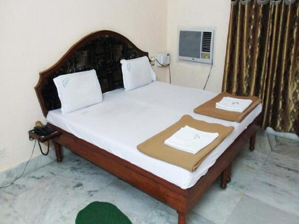 Hotel Geethanjali Residency Bhadrachalam Ngoại thất bức ảnh